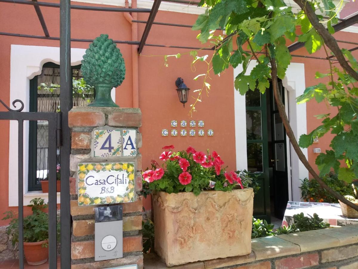 Casa Cifali Bed & Breakfast Taormina Exterior foto